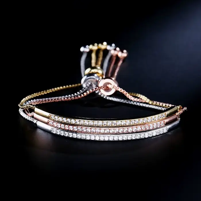 Bracelet Femme Or Rose Plaqué Argent Avec Tracker Humeur Et Cubic Zirconia Pour Toutes Les Occasions