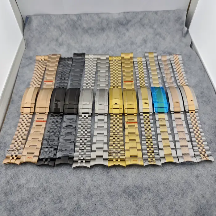 Montre-bracelet mécanique sur mesure avec mouvement automatique résistant à l'eau pour homme occasions spéciales