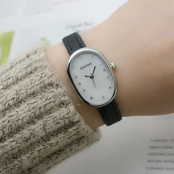 Montres à quartz élégantes pour femmes