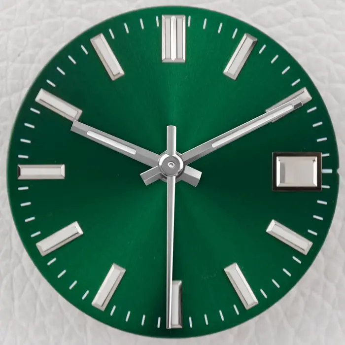 Cadran SEIRO Sunburst pour mouvement automatique NH35/NH36 Datejust occasionnels homme élégance sophistication