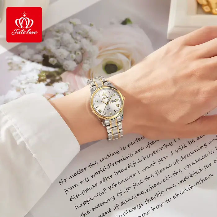 Montre-bracelet à quartz pour femme avec affichage de la date et de la semaine résistante à l'eau pour diverses occasions comme les voyages et les événements spéciaux