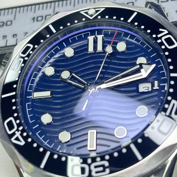 Montre mécanique automatique HUAYRA édition limitée Miyota 8215/ST1612 pour homme avec cadran bleu et résistance à l'eau 5 bars occasions spéciales