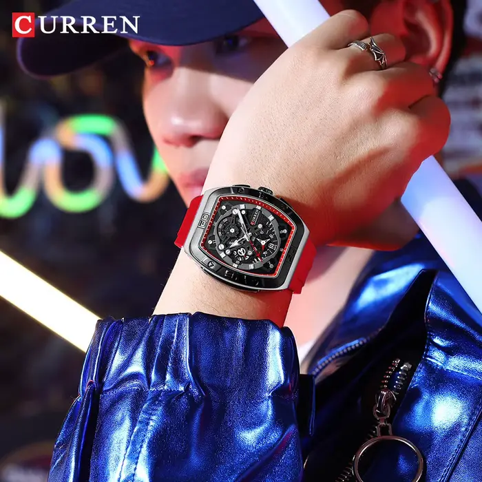 Montre chronographe Curren design de boîtier tonneau avec bracelet en silicone sport quartz rouge et noir pour homme occasions spéciales