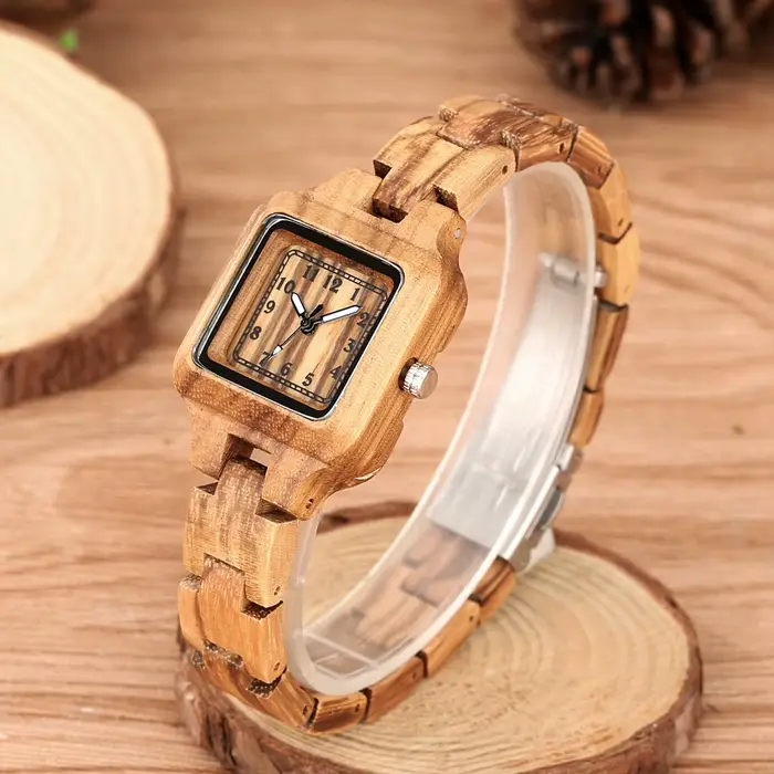 Montres à Quartz classiques de forme carrée pour femmes