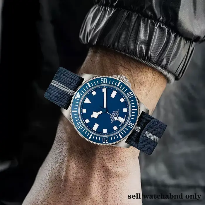 Bracelet de montre en nylon de haute qualité pour homme avec boucle de sécurité intemporel pour toutes les occasions élégantes et décontractées