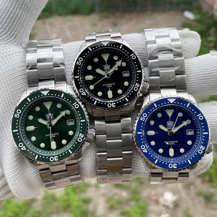 Montre de plongée Steeldive SD1996AC automatique sportive résistante à l'eau avec mouvement NH35 pour hommes ocassions spéciales plongée et exploration