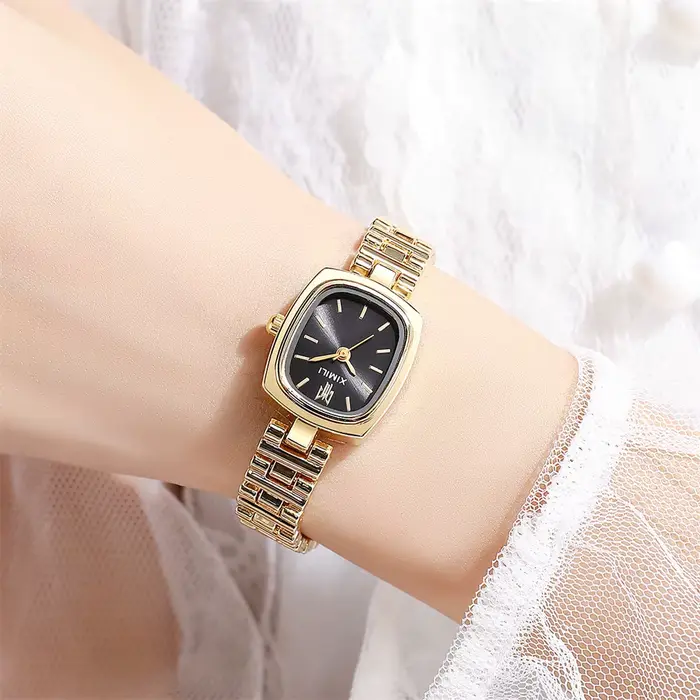 Nouvelle montre carrée pour femme