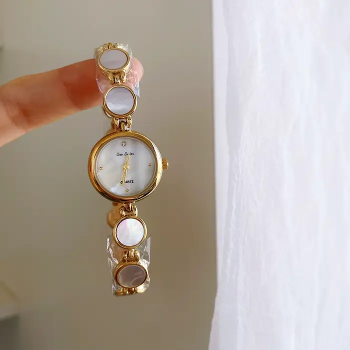 Nouvelle montre pour femme