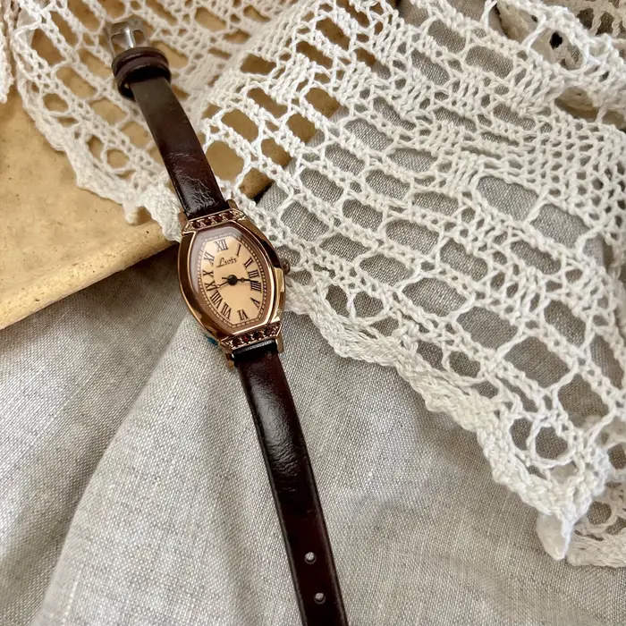 Montre Vintage décontractée et élégante pour femmes, bracelet en cuir marron café, cadran de montre 