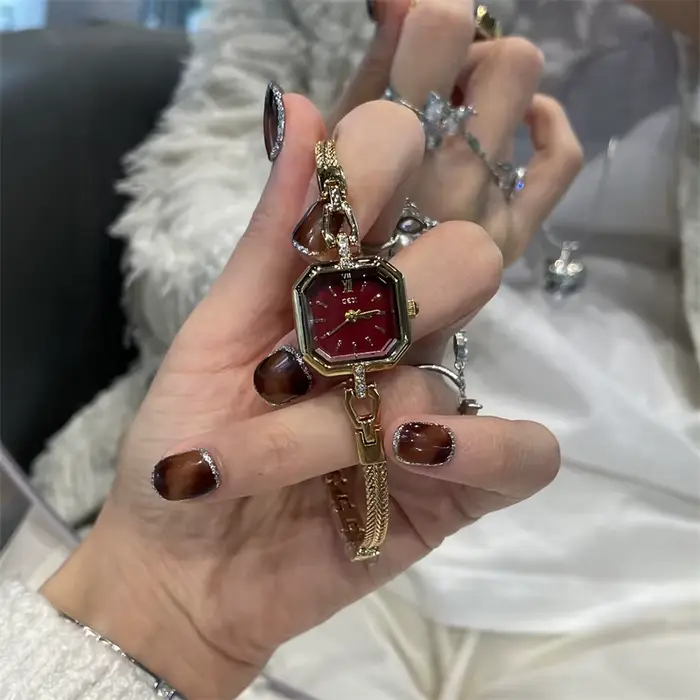 Montre de luxe pour femmes
