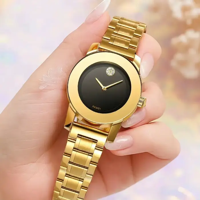 Nouvelle montre à quartz élégante pour femme