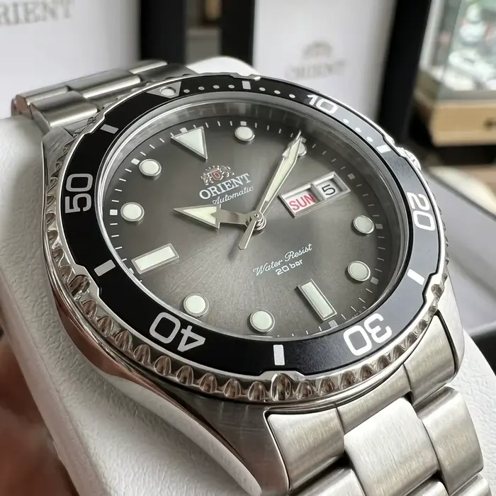 Montre de plongée automatique mécanique Orient pour homme
