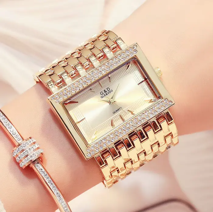 Montre rectangulaire G&D en acier inoxydable avec mouvement à quartz pour femmes occasions spéciales