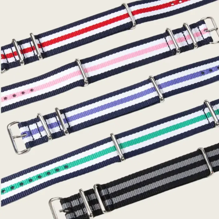 Bracelet de montre en nylon unisexe pour montres de luxe ajustable et résistant pour homme et femme occasions spéciales