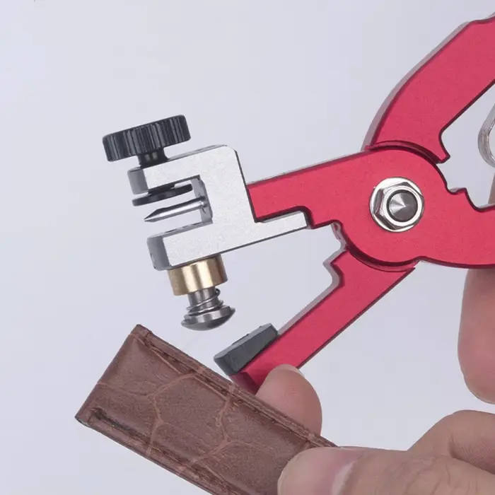 Pince coupante pour bracelets de montre en métal rouge pour démontage et assemblage professionnel et personnel création horlogère