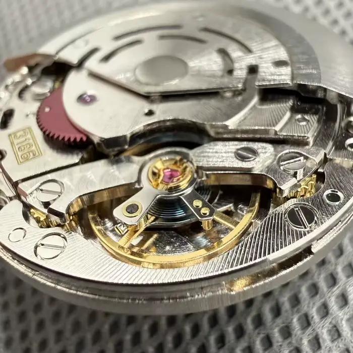 Montre mécanique automatique pour hommes
