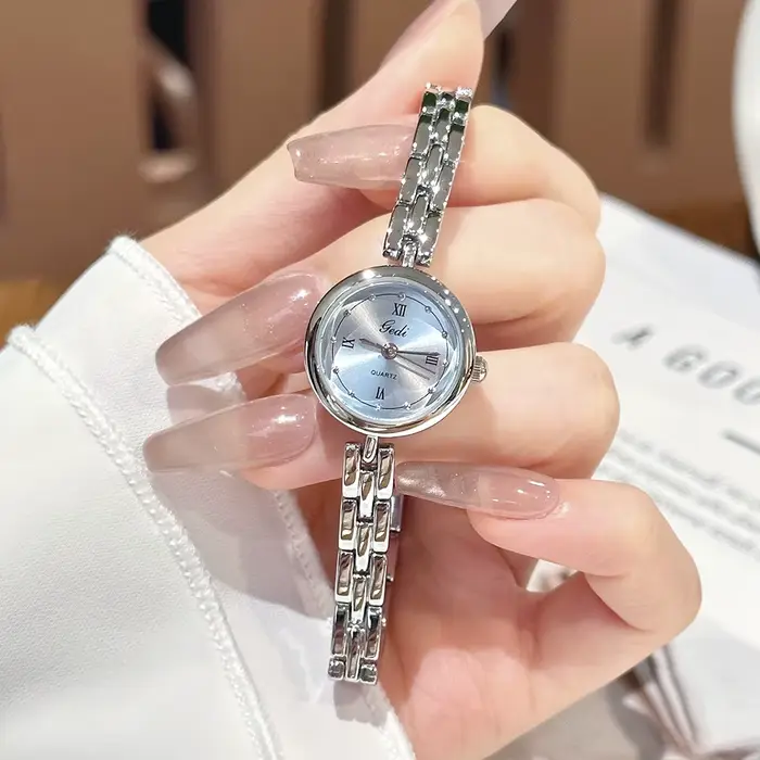 GEDI minimaliste argent femme montre de haute qualité petit cadran Quartz dames montres usage quotidien mode montre-bracelet accessoire