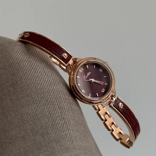 Montre Quartz Or Rose à Bracelet Acier Inoxydable Élégante Cadeau Femmes Occasions Spéciales