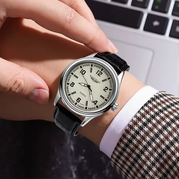 Montre quartz homme style fashion casual bracelet cuir boucle ardillon résistante à l'eau pour hommes occasions spéciales
