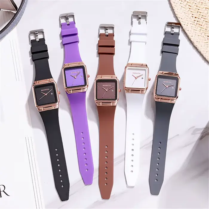 Montre carrée noire élégante pour femme avec calendrier Quartz décontracté et bracelet silicone