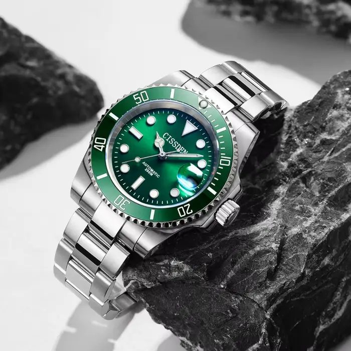 Montres-bracelets à quartz élégantes résistantes à l'eau pour hommes avec calendrier complet et aiguilles luminescentes occasions spéciales