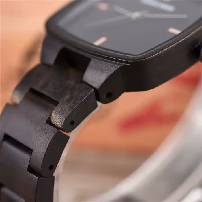 Montre en bois d'onyx Dodo Deer pour homme résistante à l'eau et personnalisable avec mouvement quartz carré pour occasions spéciales et cadeaux