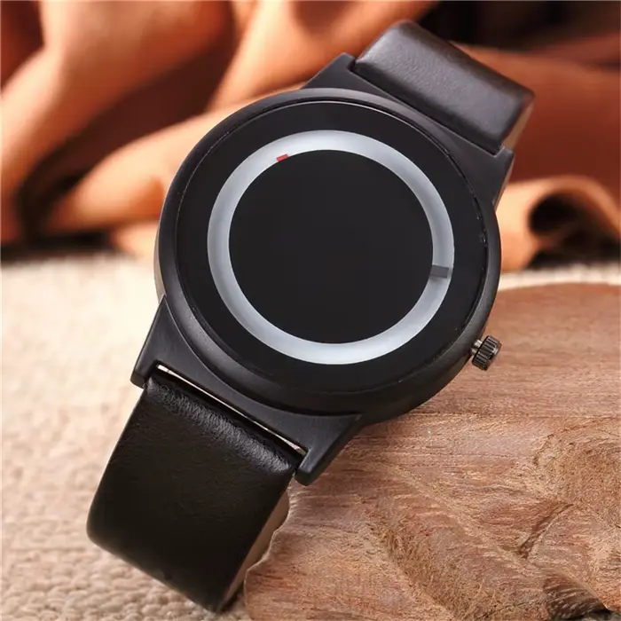 Montres de sport créatives pour hommes
