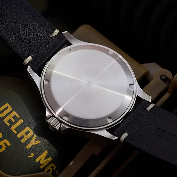 Montre de terrain militaire Milifortic 39mm M097 NH36 mouvement mécanique automatique calendrier saphir hommage montres étanches pour hommes