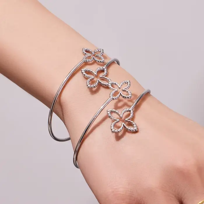Bracelet manchette double fleur creuse plaqué or 18 carats pour femme