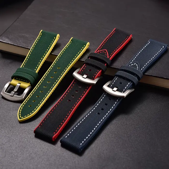 Bracelet de montre en caoutchouc FKM et toile de voile en cuir pour montres traditionnelles résistantes à l'eau et durables occasions spéciales