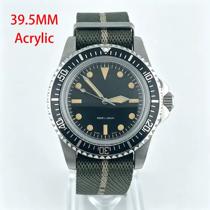 Montre de plongée rétro 39