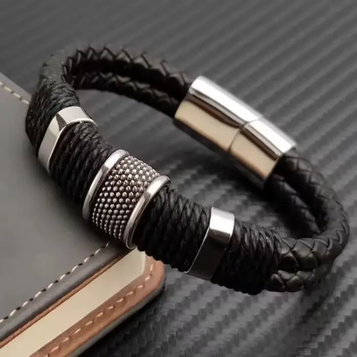 Bracelet en cuir véritable pour hommes