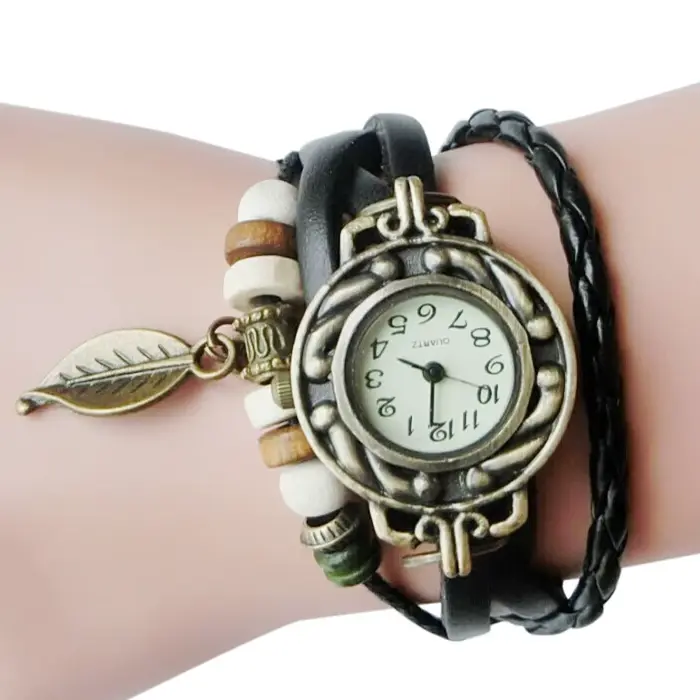 Montre-bracelet enveloppée de cuir vintage pour femmes