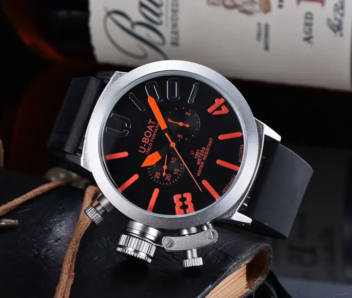 Montre chronographe à quartz U-BOAT Italo Fontana pour homme |   Bracelet en silicone de 44 mm, mont