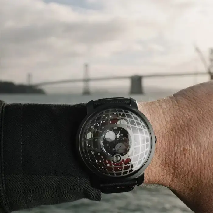 Véritable Xeric lumineux calendrier montre