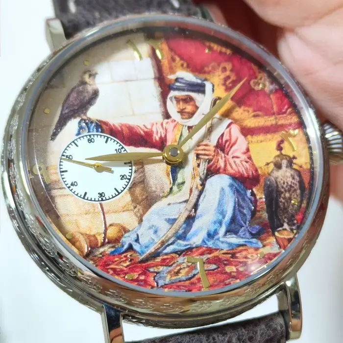 Montre mécanique de style arabe
