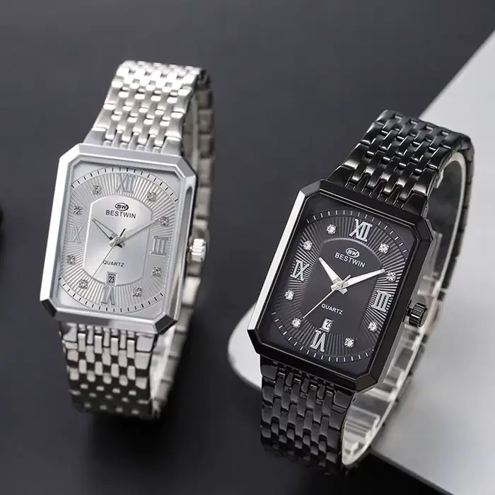 Carré Date 2025 hommes or montres or acier inoxydable