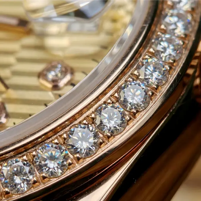 Montre personnalisée avec diamants | Mécanique automatique en or | Cadran personnalisé | Cadeau d'anniversaire pour lui