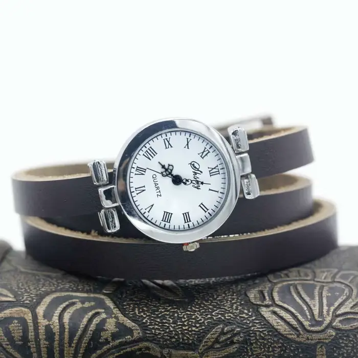 Shsby-Montre longue avec bracelet en cuir pour femme, nouvelle mode, bracelet en argent, ROMA, vinta