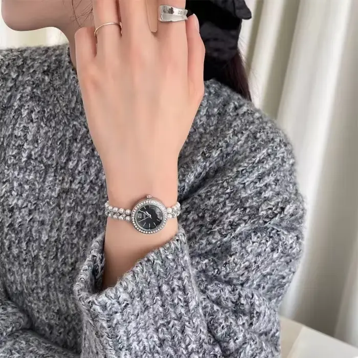 Montre-Bracelet de luxe petit cadran montre de mode pour les femmes nouvelle perle cloutée montres à Quartz Relojes Para Mujer livraison directe