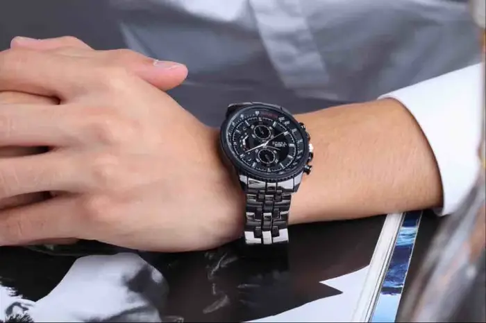 Montre de sport à quartz en acier inoxydable pour homme, montre-bracelet noire