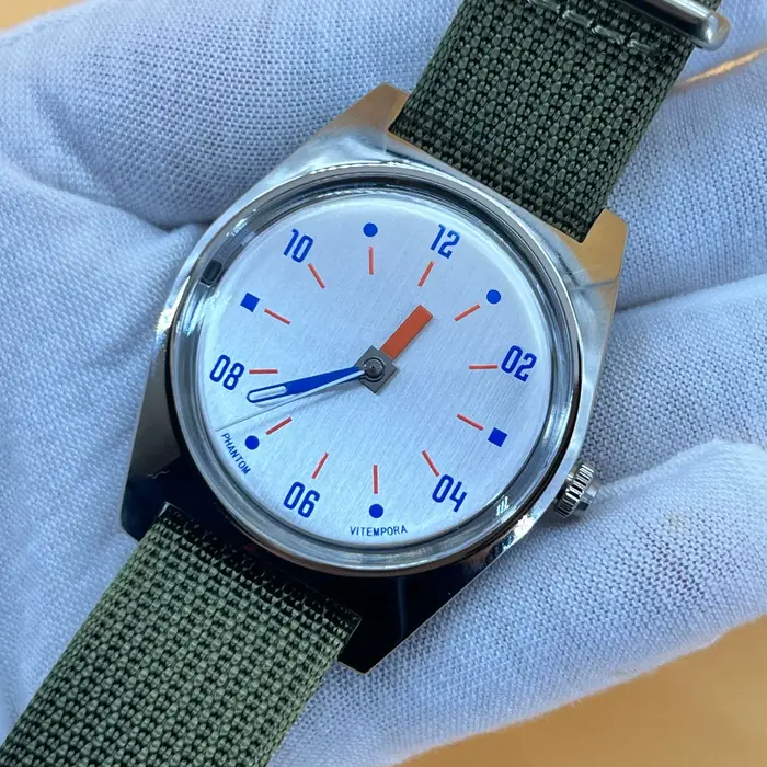 PHANTOM 36MM montre mécanique à remontage manuel 7120