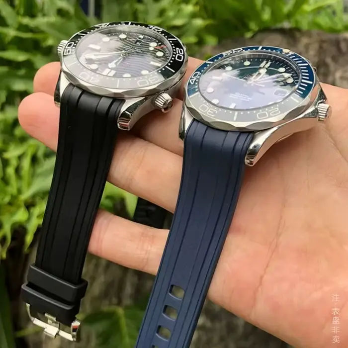 Bracelet en caoutchouc de silicone pour montre traditionnelle avec fermoir en acier couleur noir vert bleu pour hommes et femmes occasions spéciales