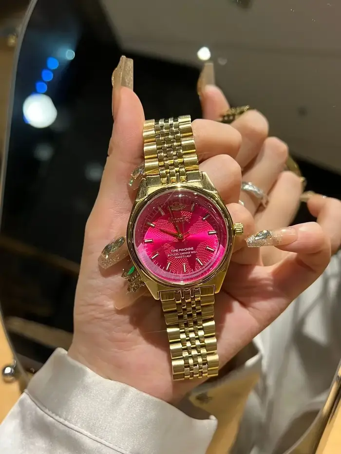 Masafei dames montres à Quartz de qualité supérieure femmes élégantes de luxe or remontage couleur cadran