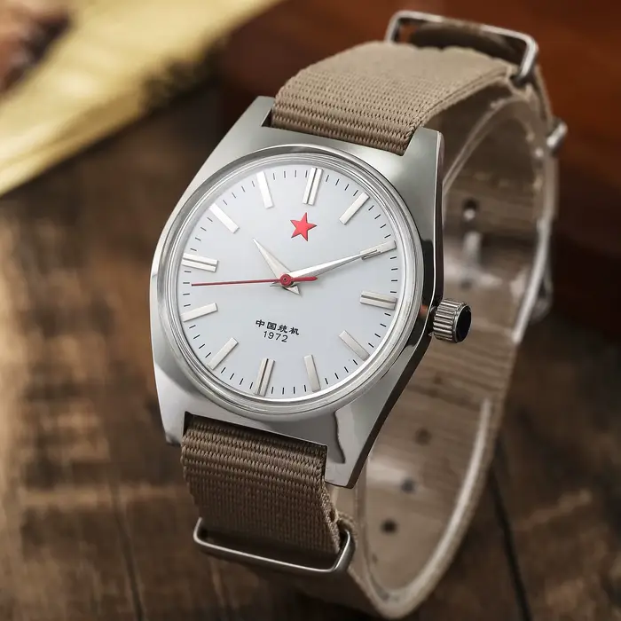 Montre mécanique vintage pour homme