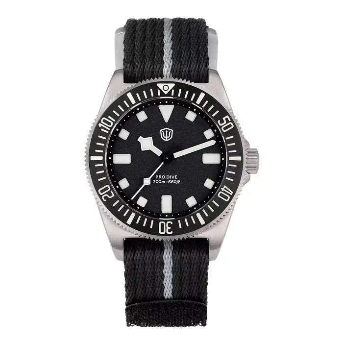 Watchdives EXD montre en titane hommes VH31 balayage deuxième mouvement saphir cristal lumineux 20Ba