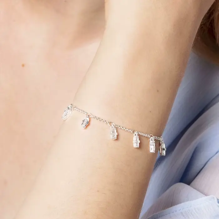 Bracelet pierres angulaires avec coupe Baguette
