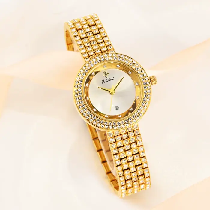 Montres élégantes et chics pour femmes
