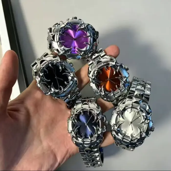 DENVOSI 2026 Nouvelle Montre à Quartz Gothique Y2K en Forme de Griffe