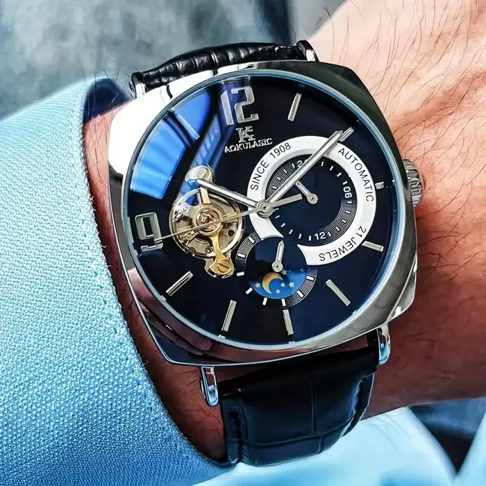 Montre mécanique AOKULASIC avec cadran squelette design ajouré boîtier en alliage bracelet cuir pour homme élégance polyvalence occassions professionnelles décontractées